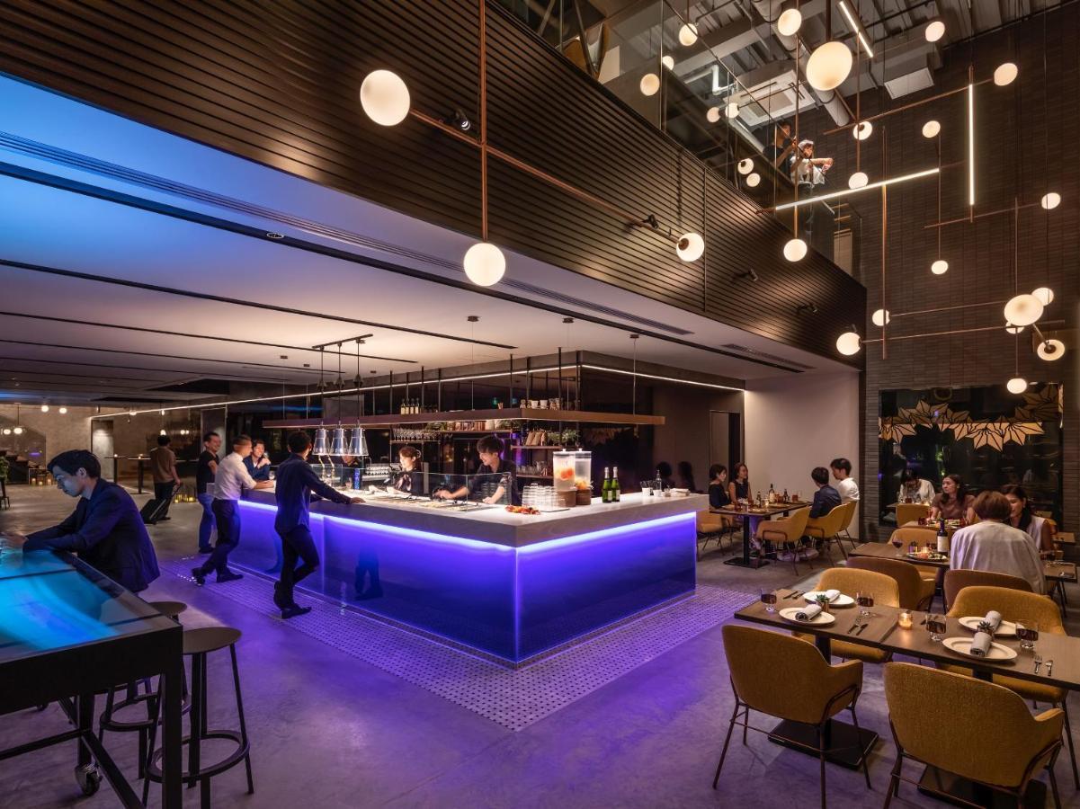 The Lively Osaka Honmachi Hotell Exteriör bild