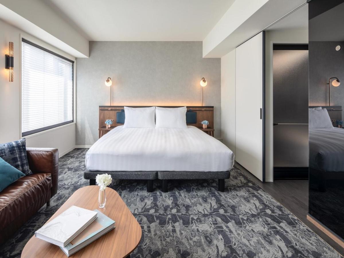 The Lively Osaka Honmachi Hotell Exteriör bild