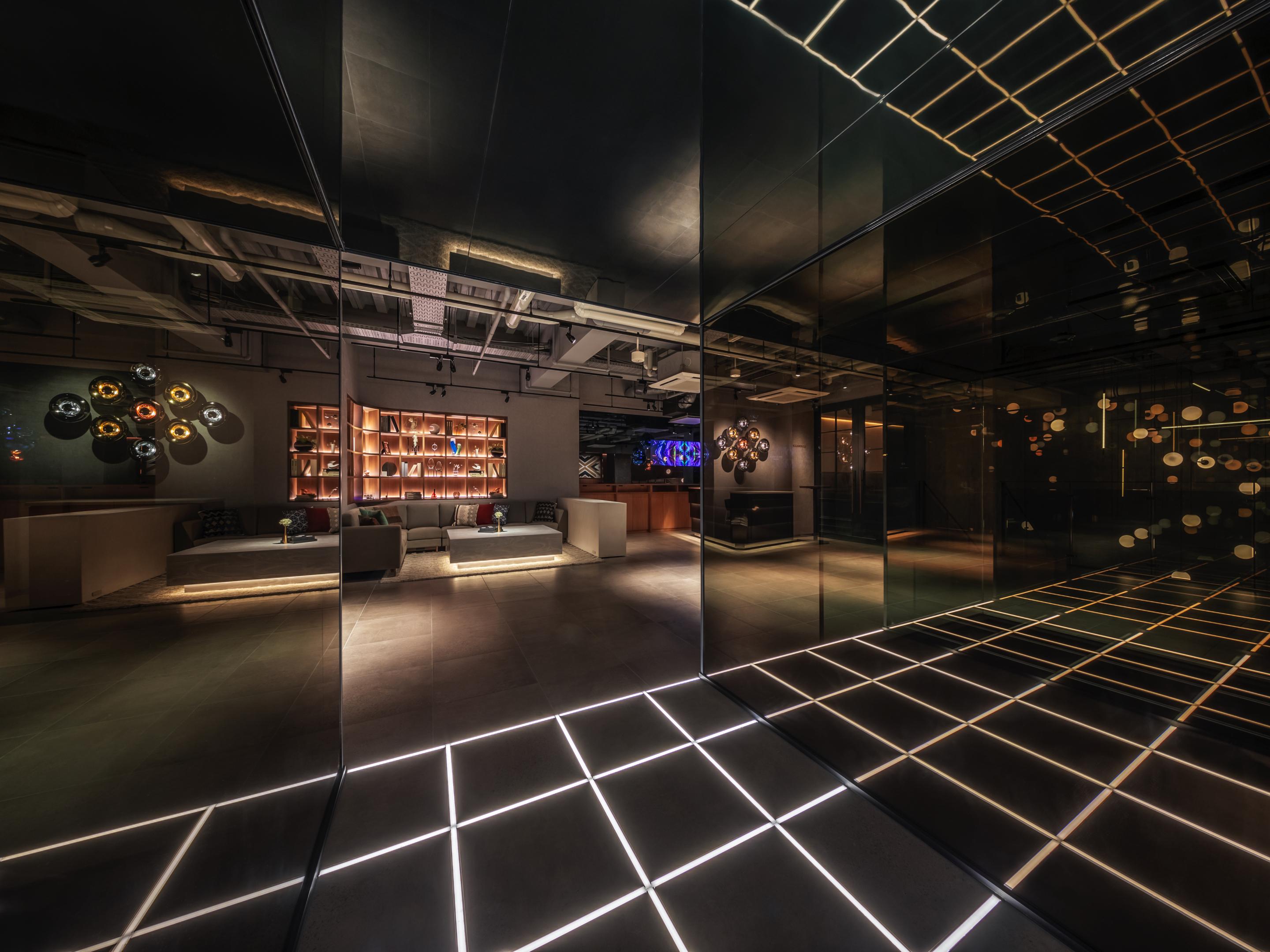 The Lively Osaka Honmachi Hotell Exteriör bild