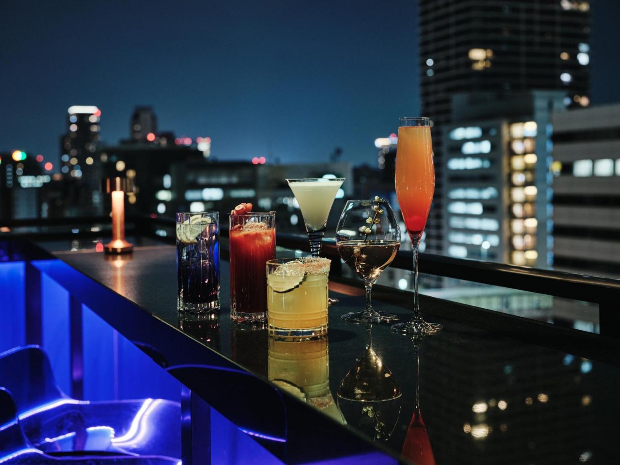 The Lively Osaka Honmachi Hotell Exteriör bild